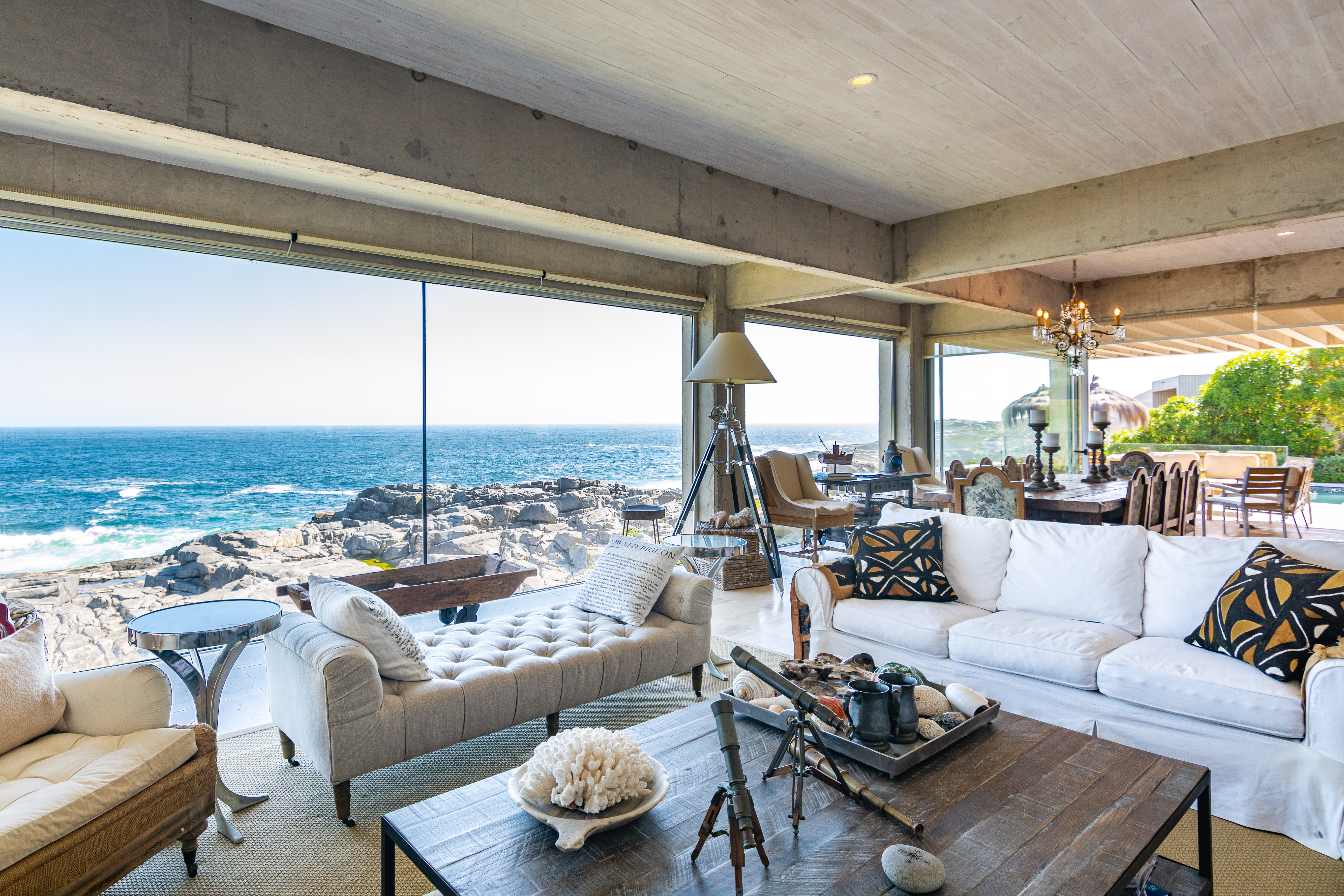 Spectacular ocean front house in Zapallar