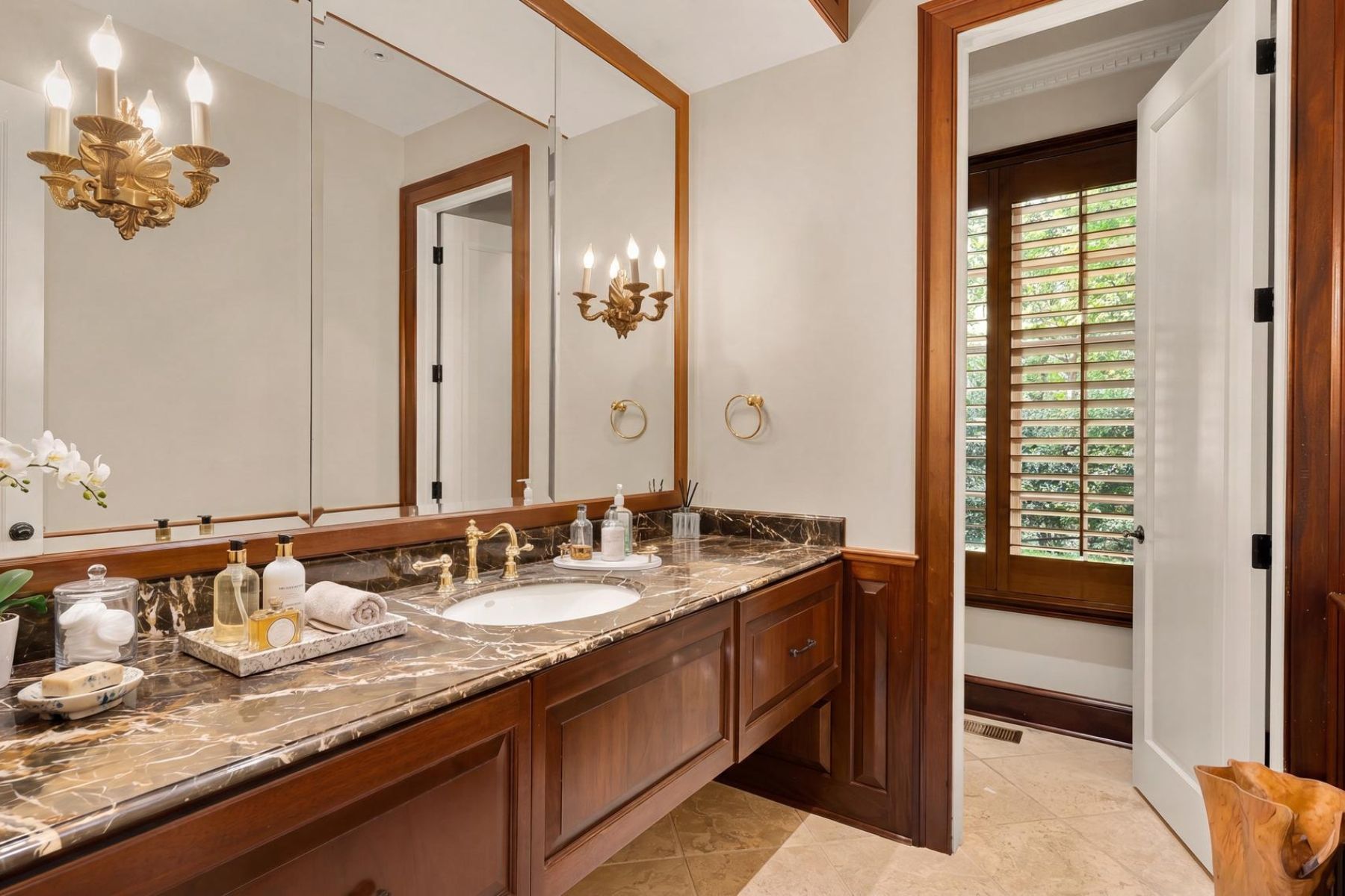  11218 River View Drive, Potomac, MD, 20854 - 物件實景