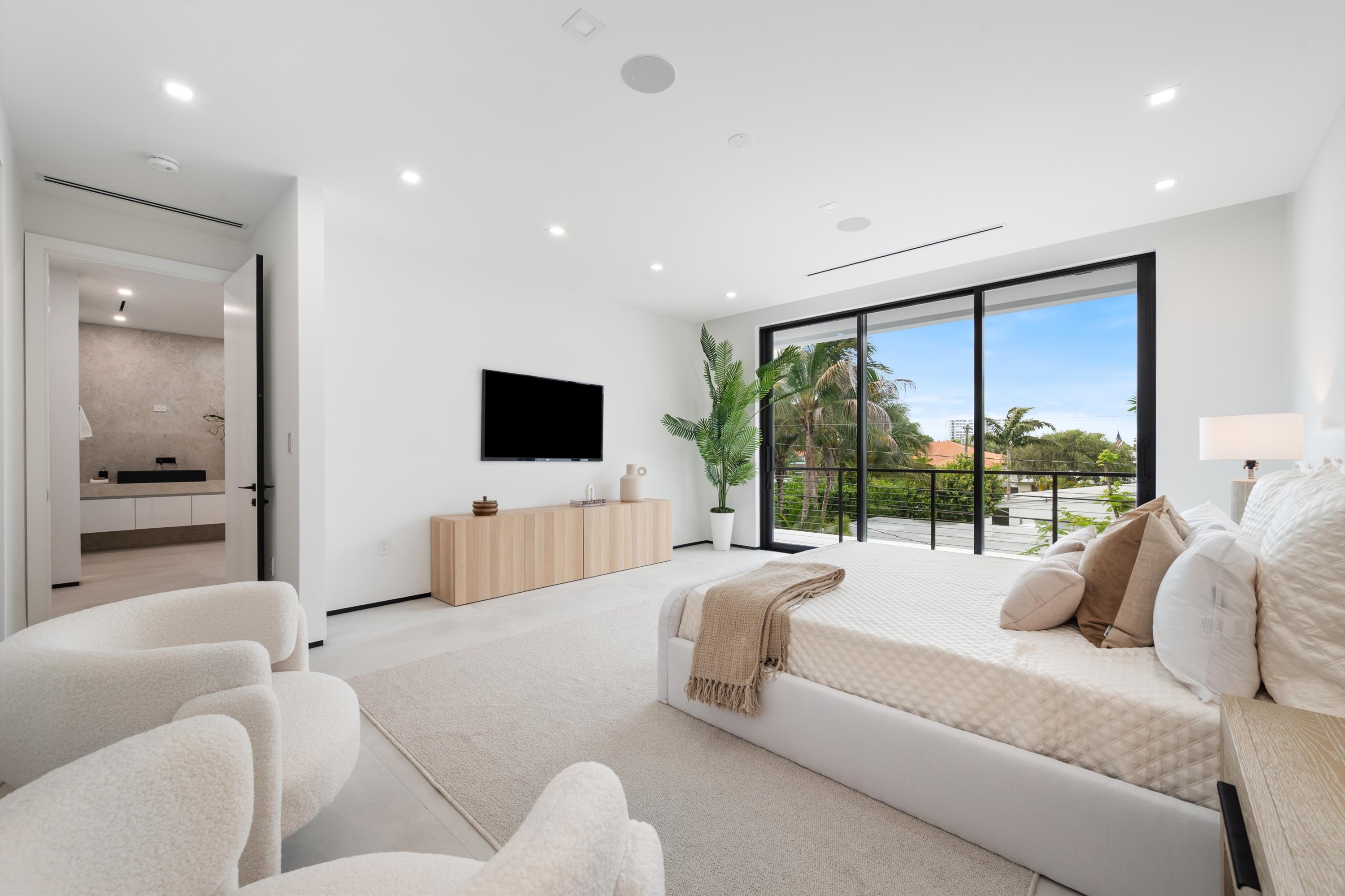  2096 Alamanda Dr, North Miami, FL, 33181 - 物件實景