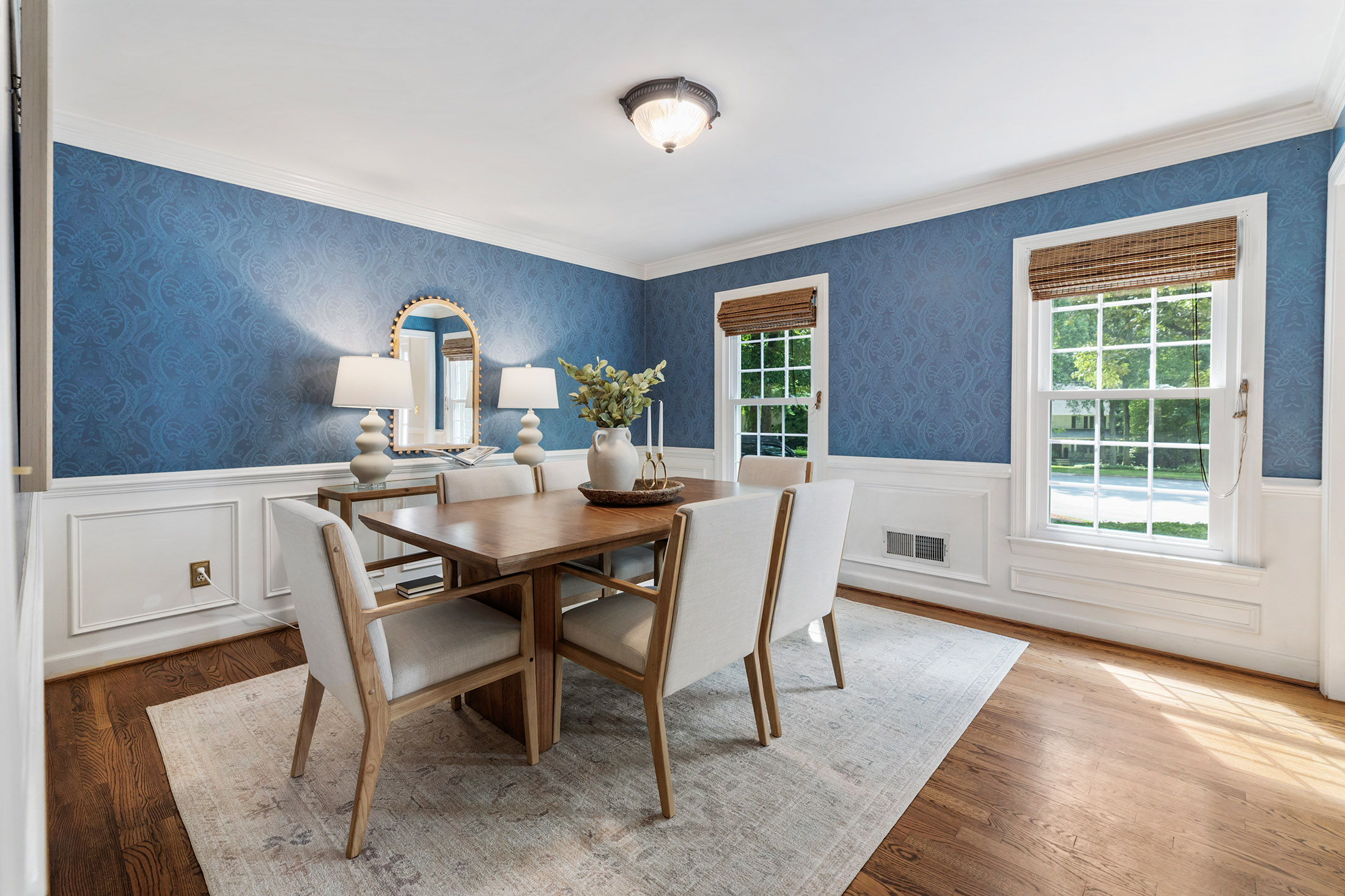  Andover North Home Blends Privacy and Convenience - 物件實景