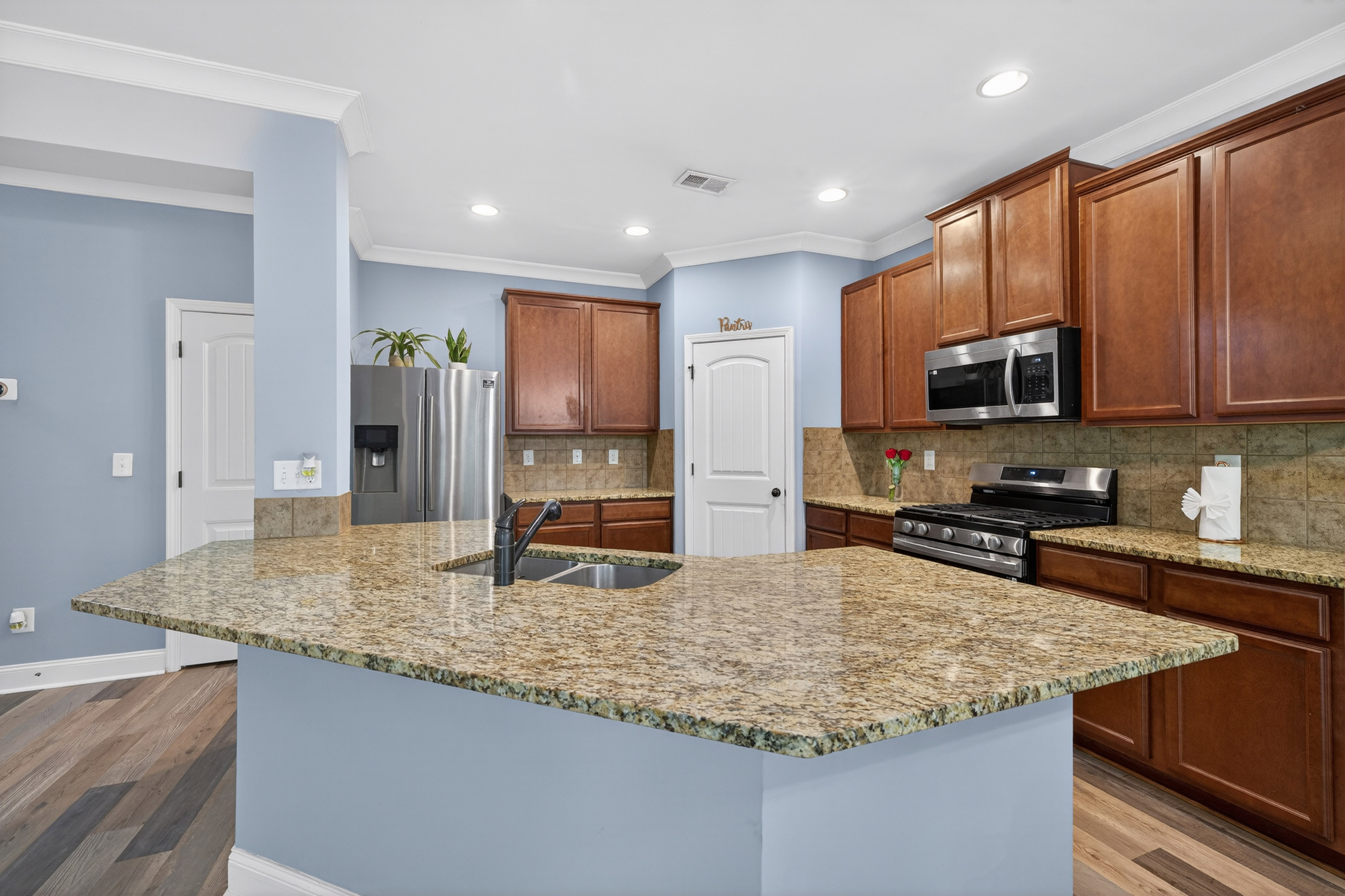  Beautifully Maintained Home in Sought-after Decatur Community - 物件實景