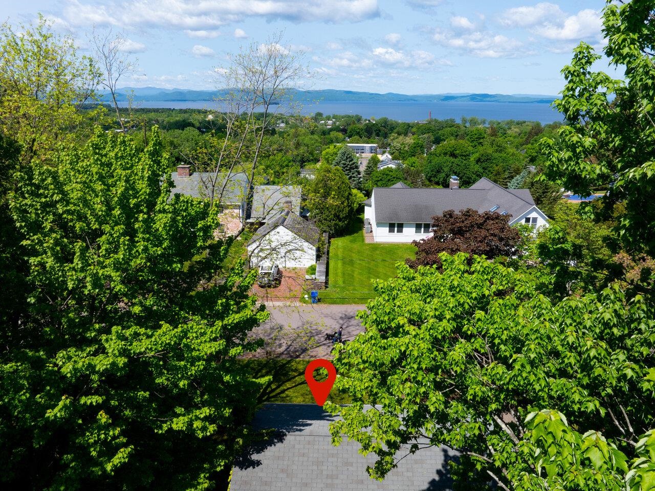 Burlington, Vermont, 05401, United States, 4 Bedrooms Bedrooms, ,2 BathroomsBathrooms,Residential,For Sale,1838710