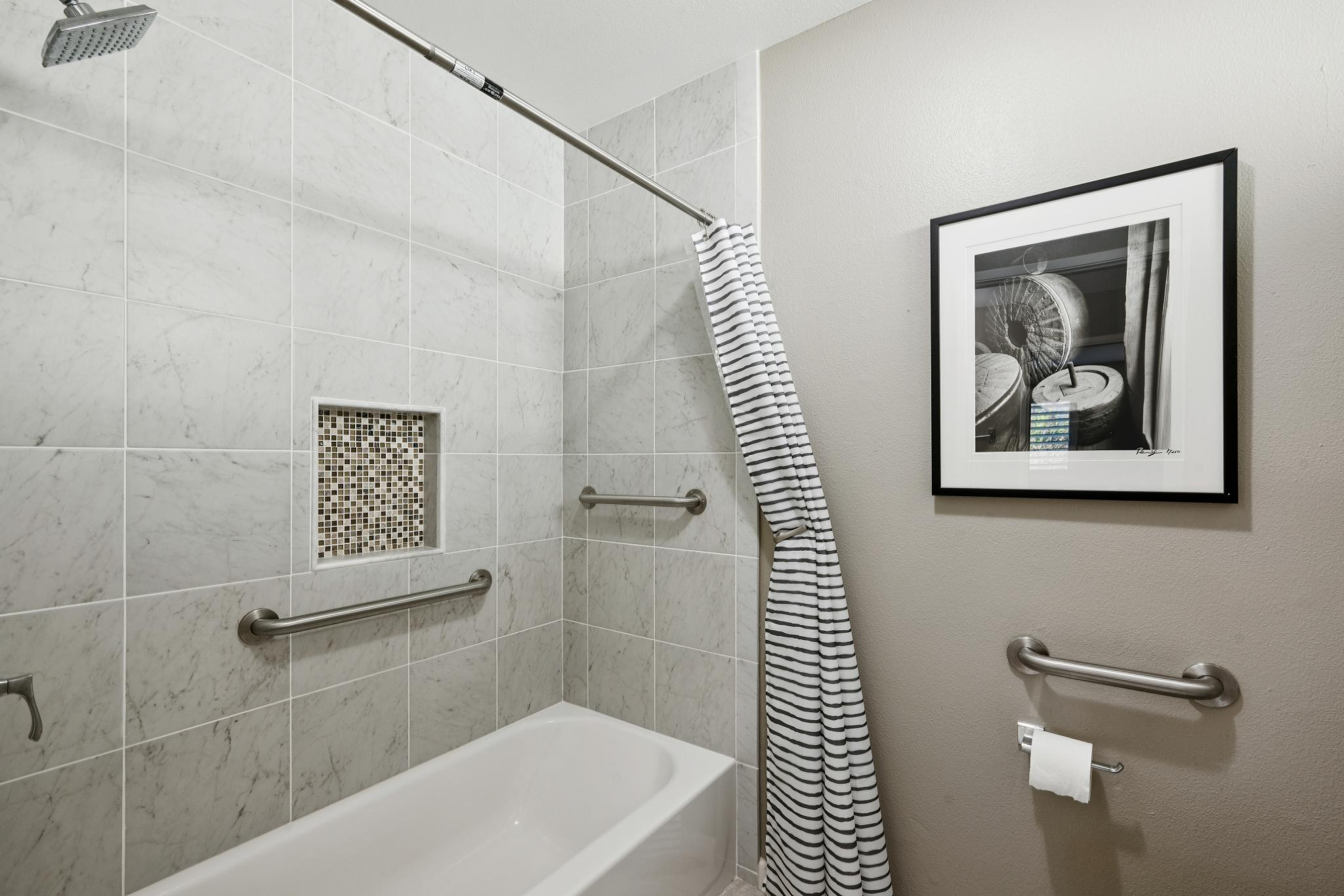  7284 Oakmont Drive - 物件實景