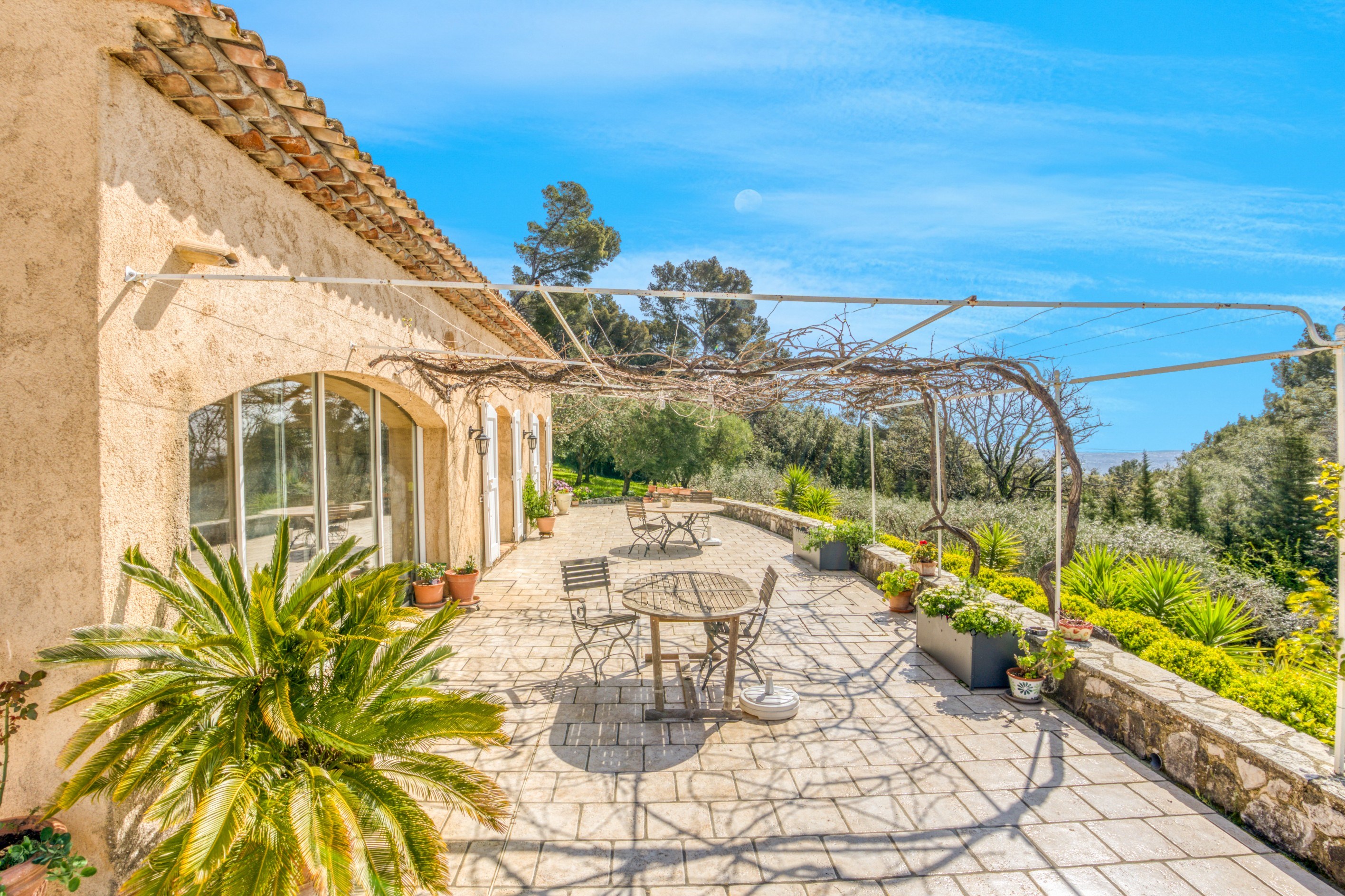  Stunning Provençal villa with clear view, glimpse of the sea, heated pool, in C… - 物件實景