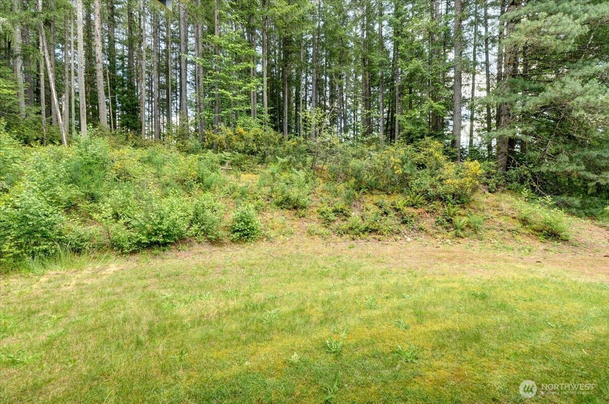 Port Orchard, Washington, 98367, United States, 3 Bedrooms Bedrooms, ,2 BathroomsBathrooms,Residential,For Sale,1828353