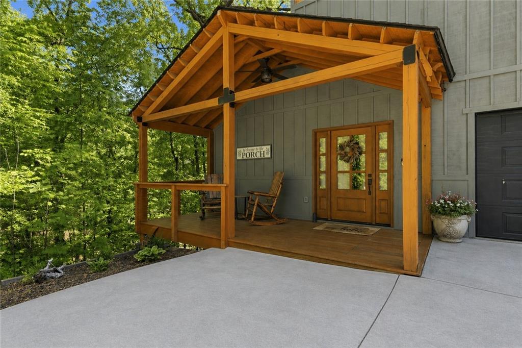 Cumming, Georgia, 30041, United States, 2 Bedrooms Bedrooms, ,2 BathroomsBathrooms,Residential,For Sale,2040226