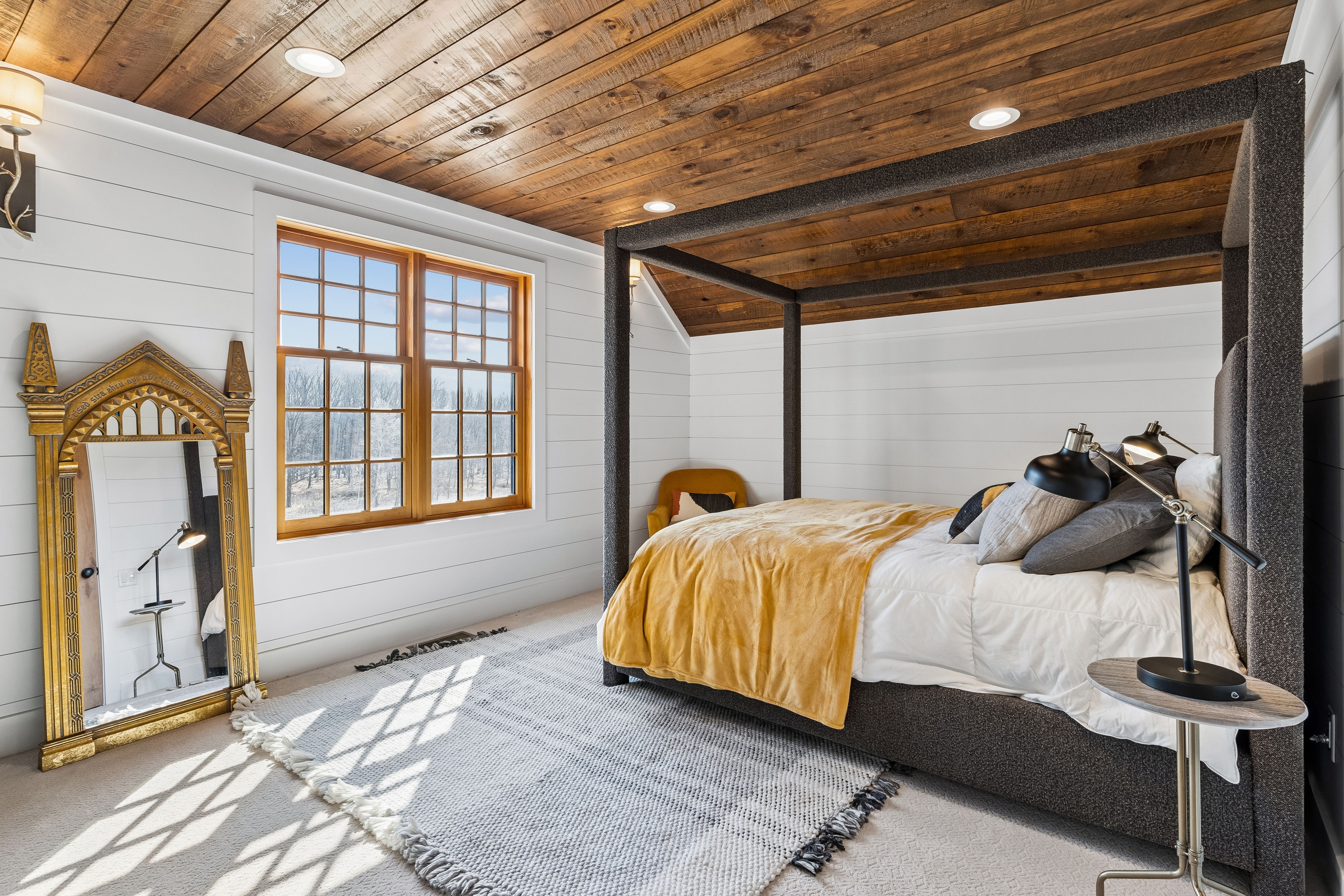  Crafted Living Across 160 Acres - 物件實景
