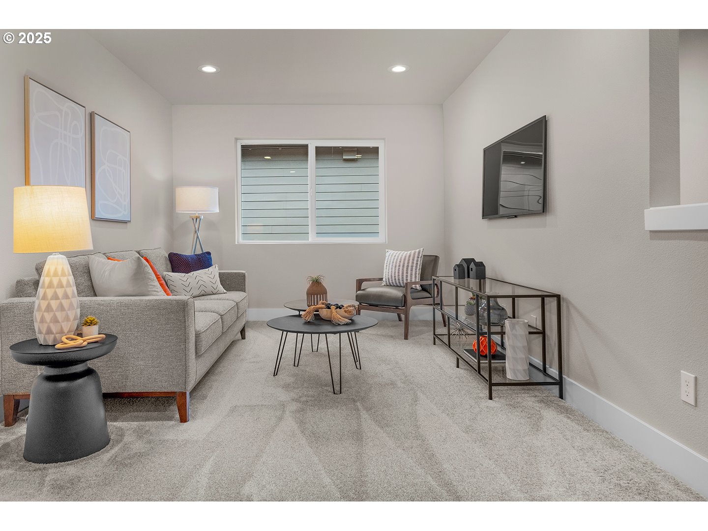 Happy Valley, Oregon, 97086, United States, 4 Bedrooms Bedrooms, ,3 BathroomsBathrooms,Residential,For Sale,1991153