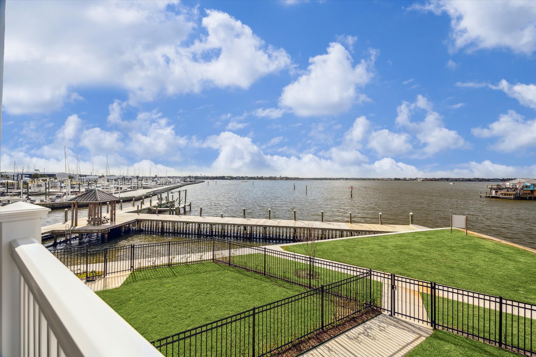  2447 Lakewood Pointe - 物件實景