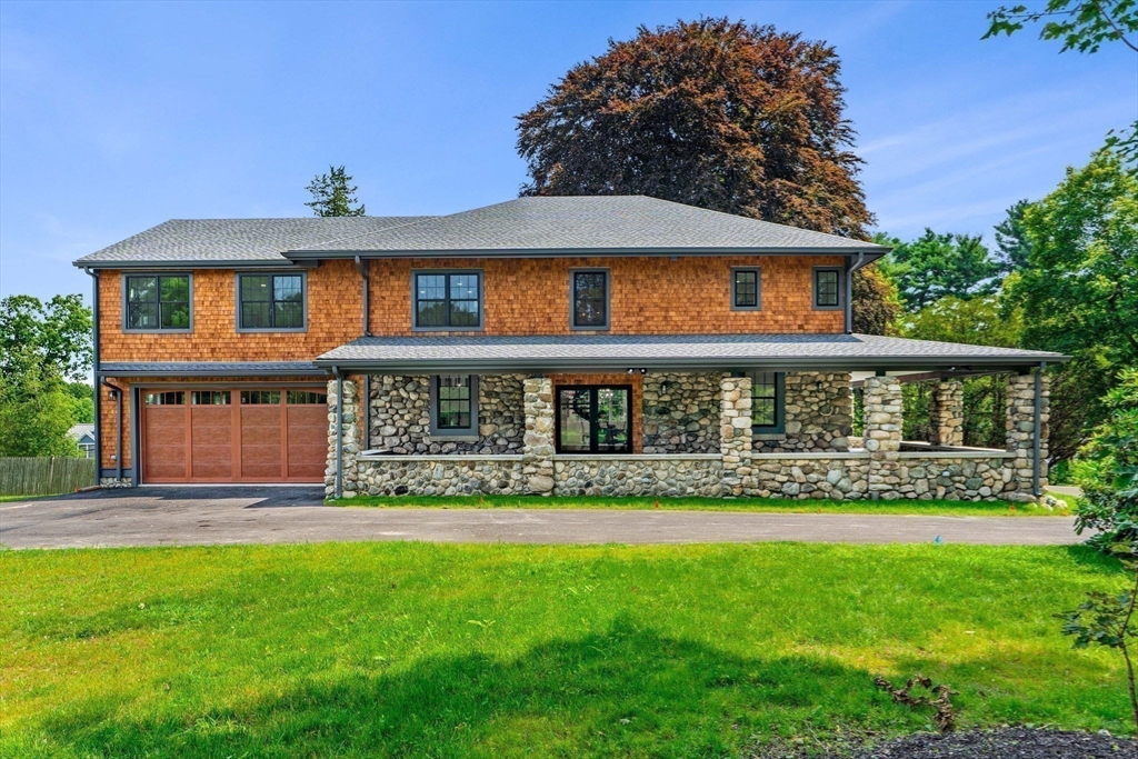 Natick, Massachusetts, 01760, United States, 5 Bedrooms Bedrooms, ,6 BathroomsBathrooms,Residential,For Sale,1901321