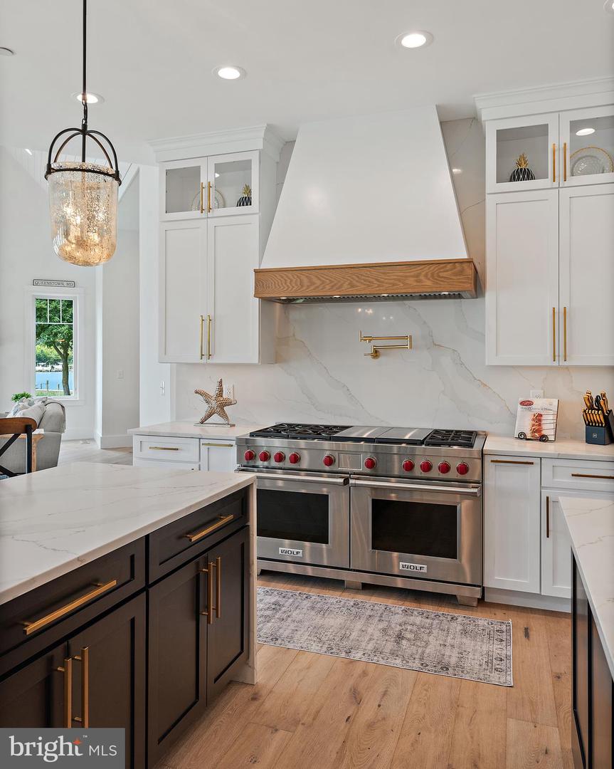 Queenstown, Maryland, 21658, United States, 5 Bedrooms Bedrooms, ,5 BathroomsBathrooms,Residential,For Sale,1907636