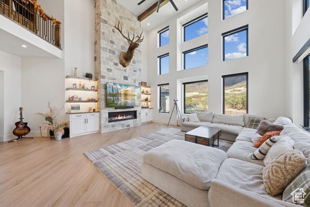 Draper, Utah, 84020, United States, 8 Bedrooms Bedrooms, ,7 BathroomsBathrooms,Residential,For Sale,1978413