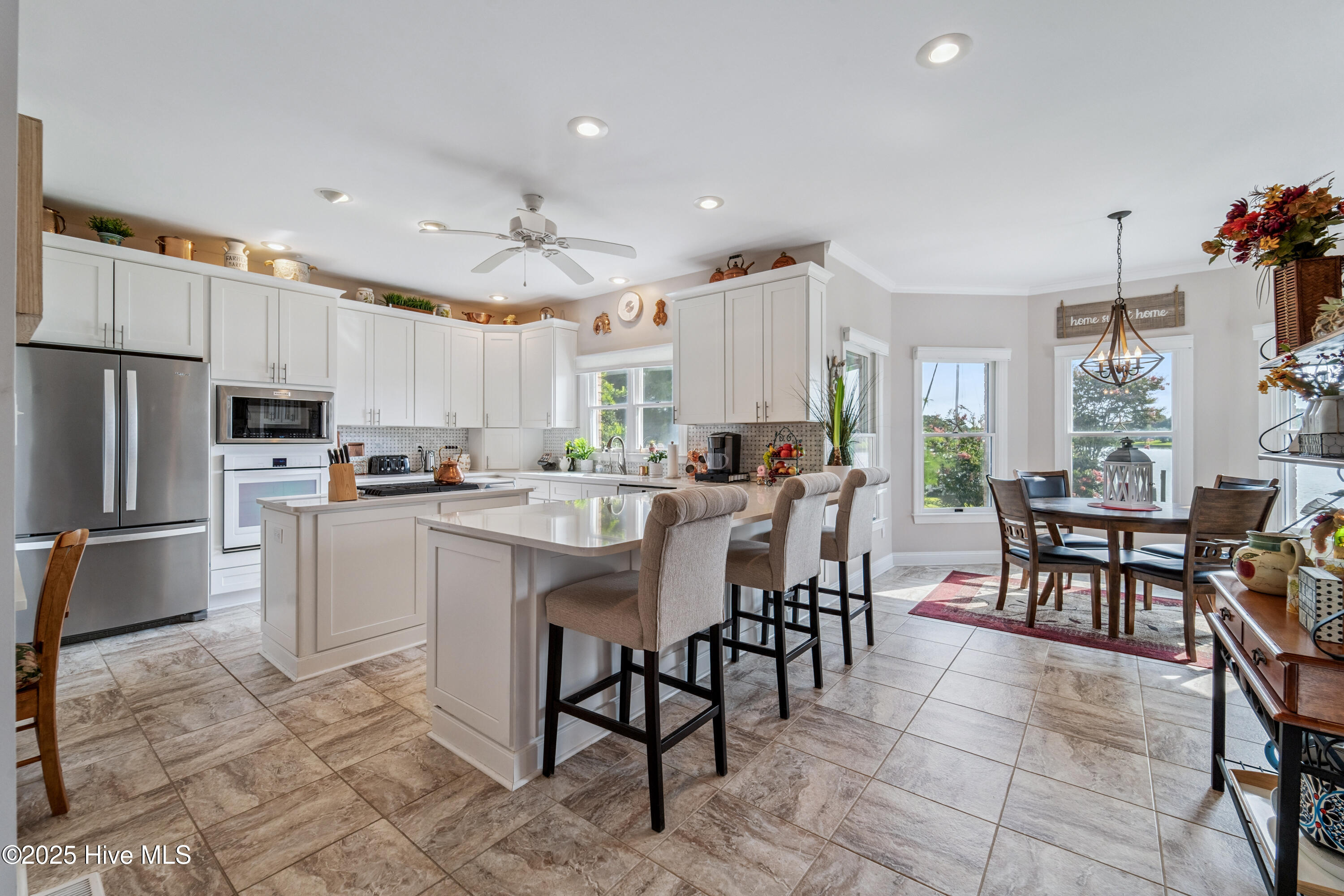 New Bern, North Carolina, 28560, United States, 4 Bedrooms Bedrooms, ,3 BathroomsBathrooms,Residential,For Sale,1907556