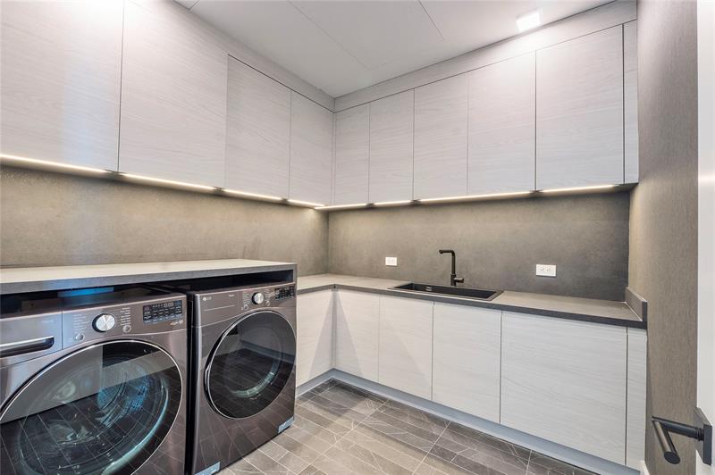 Fort Lauderdale, Florida, 33306, United States, 6 Bedrooms Bedrooms, ,8 BathroomsBathrooms,Residential,For Sale,1958113