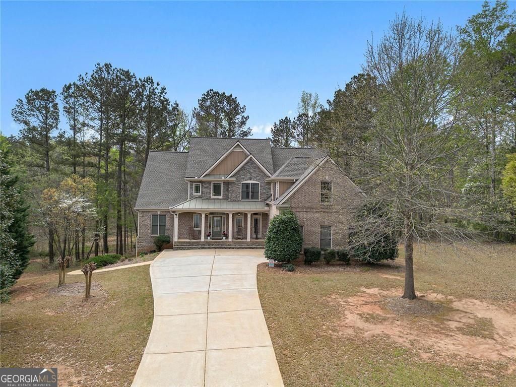 Douglasville, Georgia, 30135, United States, 5 Bedrooms Bedrooms, ,4 BathroomsBathrooms,Residential,For Sale,1886853