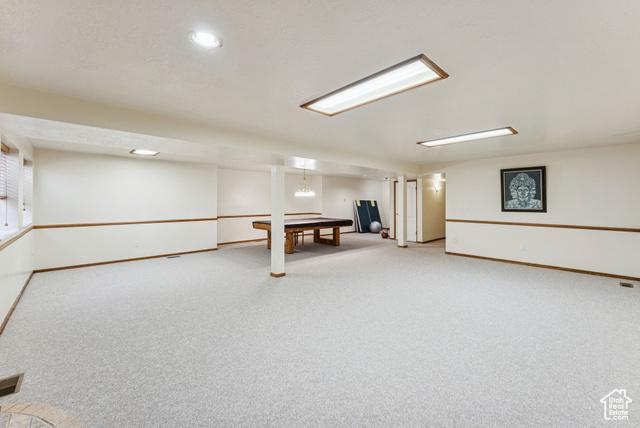 Layton, Utah, 84040, United States, 5 Bedrooms Bedrooms, ,4 BathroomsBathrooms,Residential,For Sale,1992771