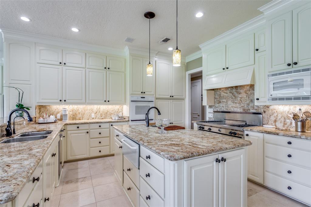 Fort Worth, Texas, 76132, United States, 4 Bedrooms Bedrooms, ,6 BathroomsBathrooms,Residential,For Sale,1785762