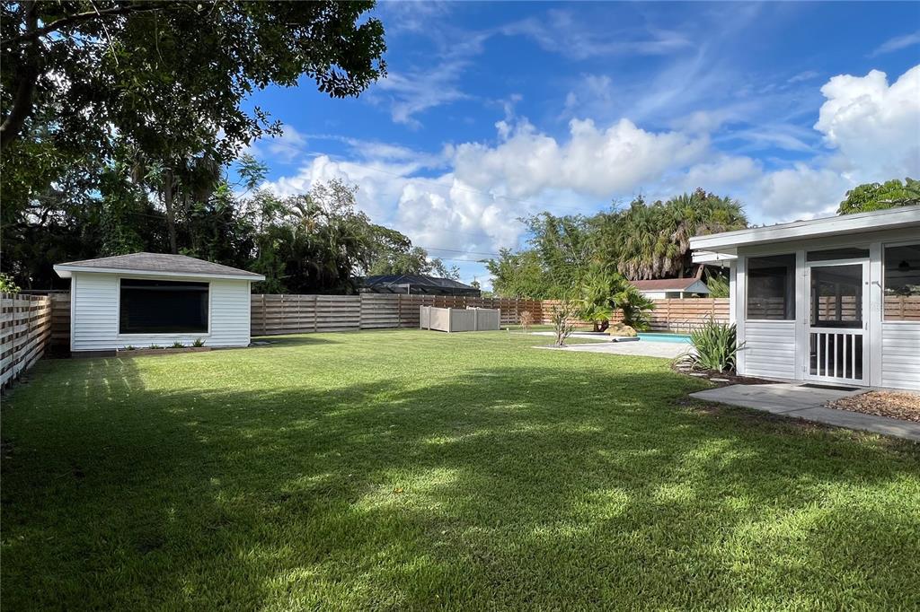 Sarasota, Florida, 34243, United States, 3 Bedrooms Bedrooms, ,3 BathroomsBathrooms,Residential,For Sale,1796778
