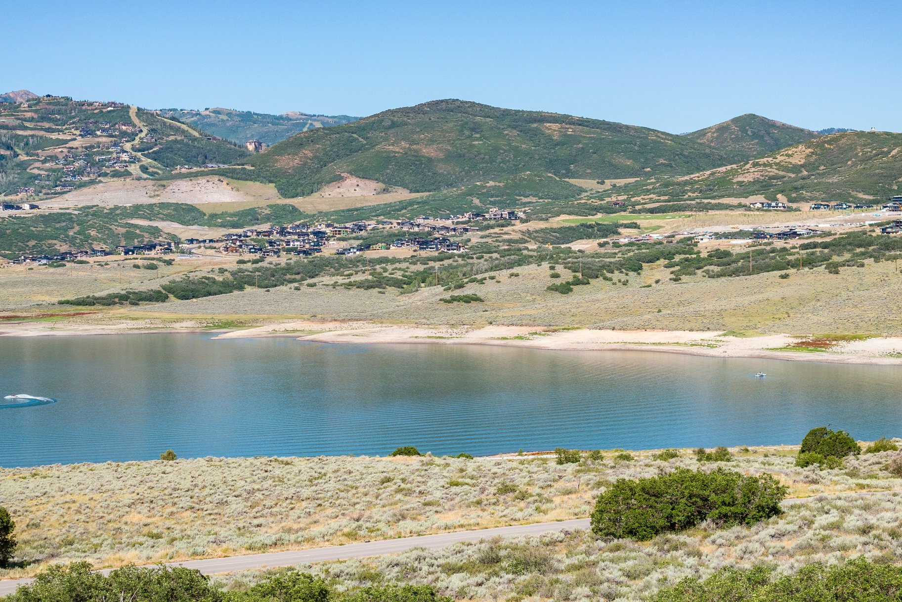  Expansive View Lot Within Lakeview Estates - 物件實景
