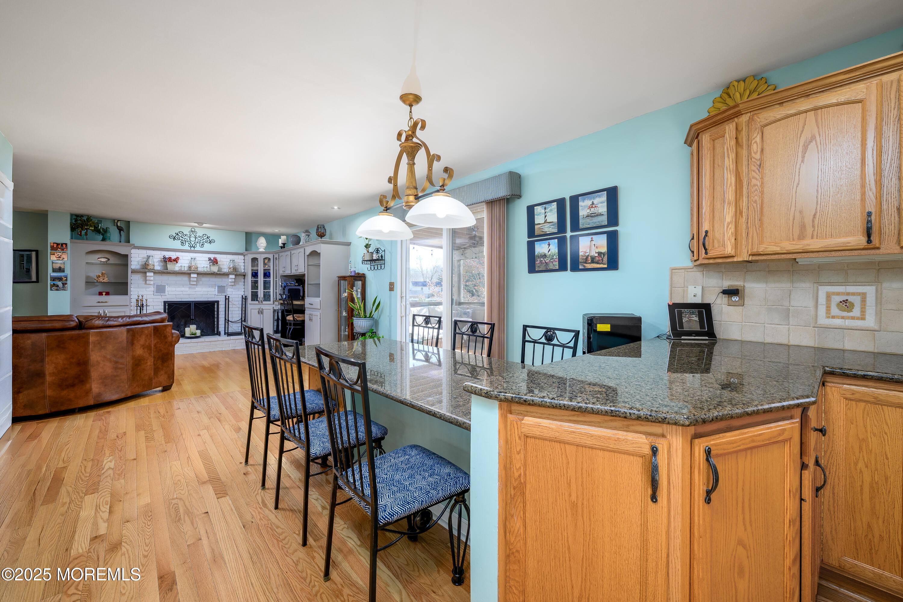 Manalapan, New Jersey, 07726, United States, 4 Bedrooms Bedrooms, ,3 BathroomsBathrooms,Residential,For Sale,2003393