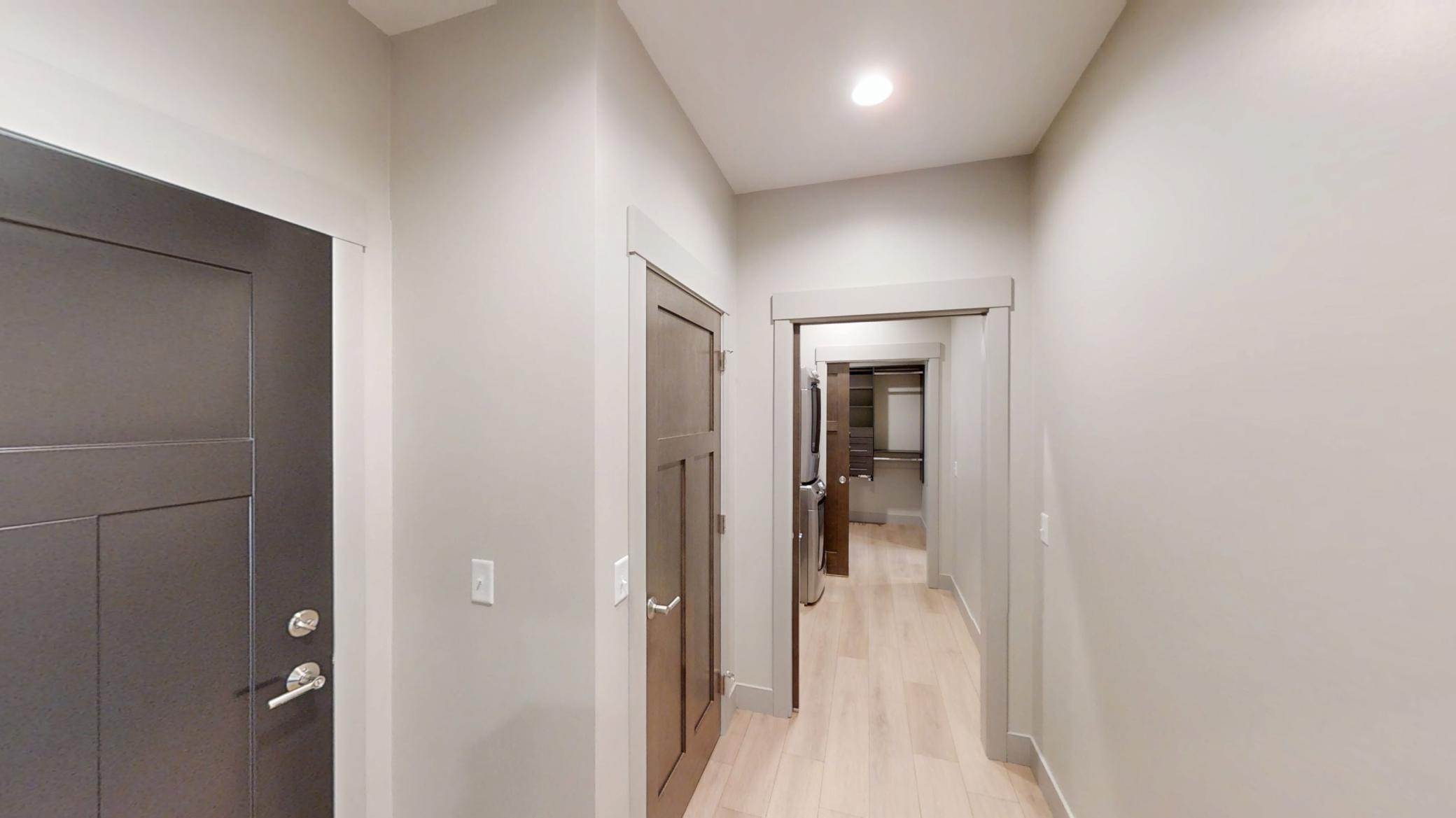 Albert Lea, Minnesota, 56007, United States, 4 Bedrooms Bedrooms, ,2 BathroomsBathrooms,Residential,For Sale,1978307