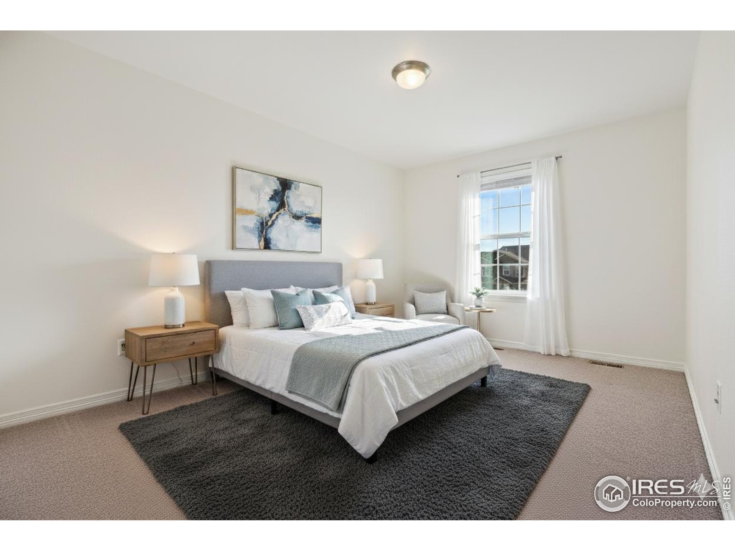 Thornton, Colorado, 80602, United States, 4 Bedrooms Bedrooms, ,4 BathroomsBathrooms,Residential,For Sale,1988981