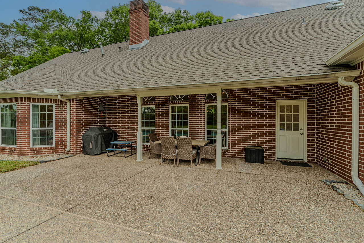 Beaumont, Texas, 77706, United States, 5 Bedrooms Bedrooms, ,4 BathroomsBathrooms,Residential,For Sale,1892171
