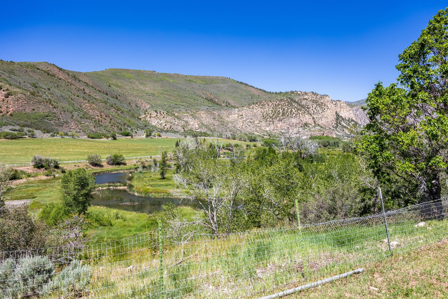 4,000+ SF Home, 1 Acre, Duchesne River Fly Fishing Easement - 物件實景