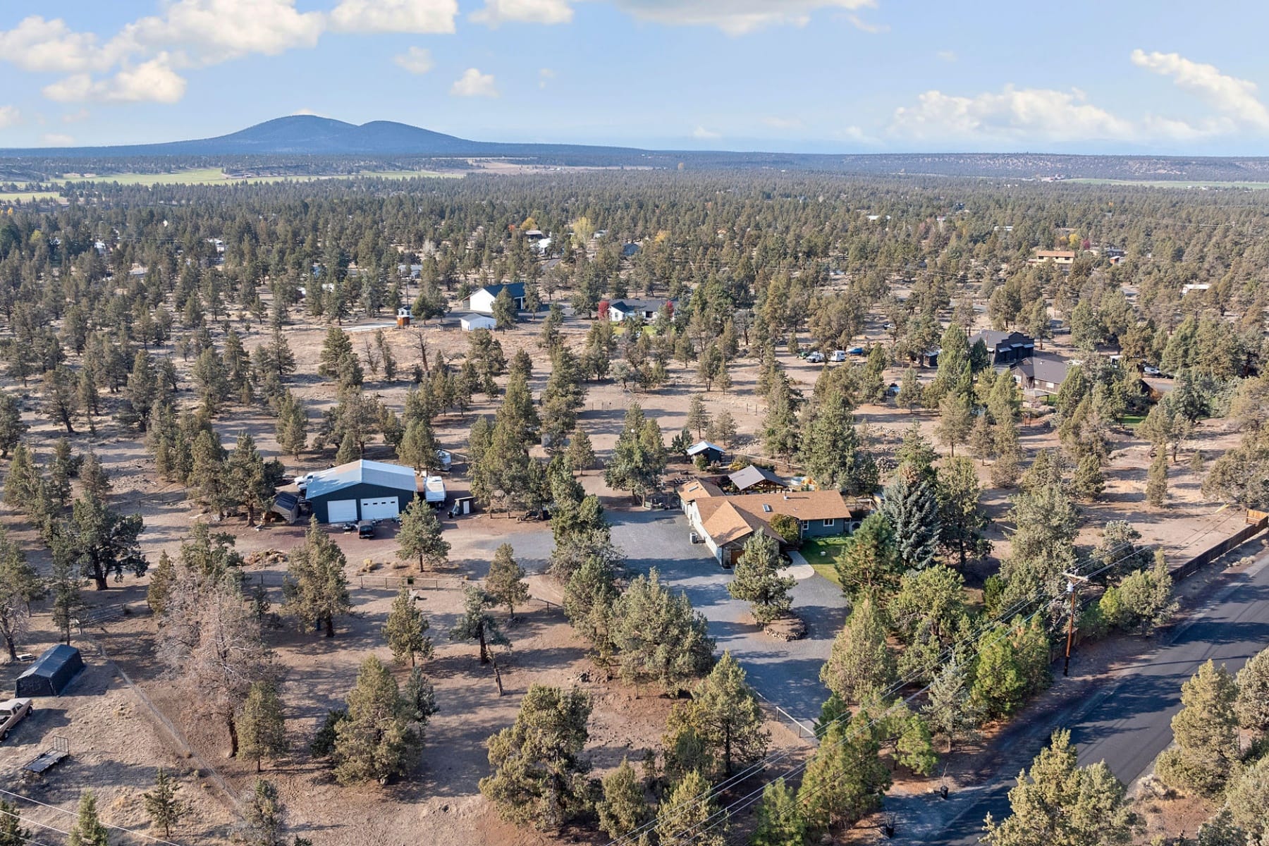  5510 NW Odin Falls Way Redmond, OR 97756 - 物件實景
