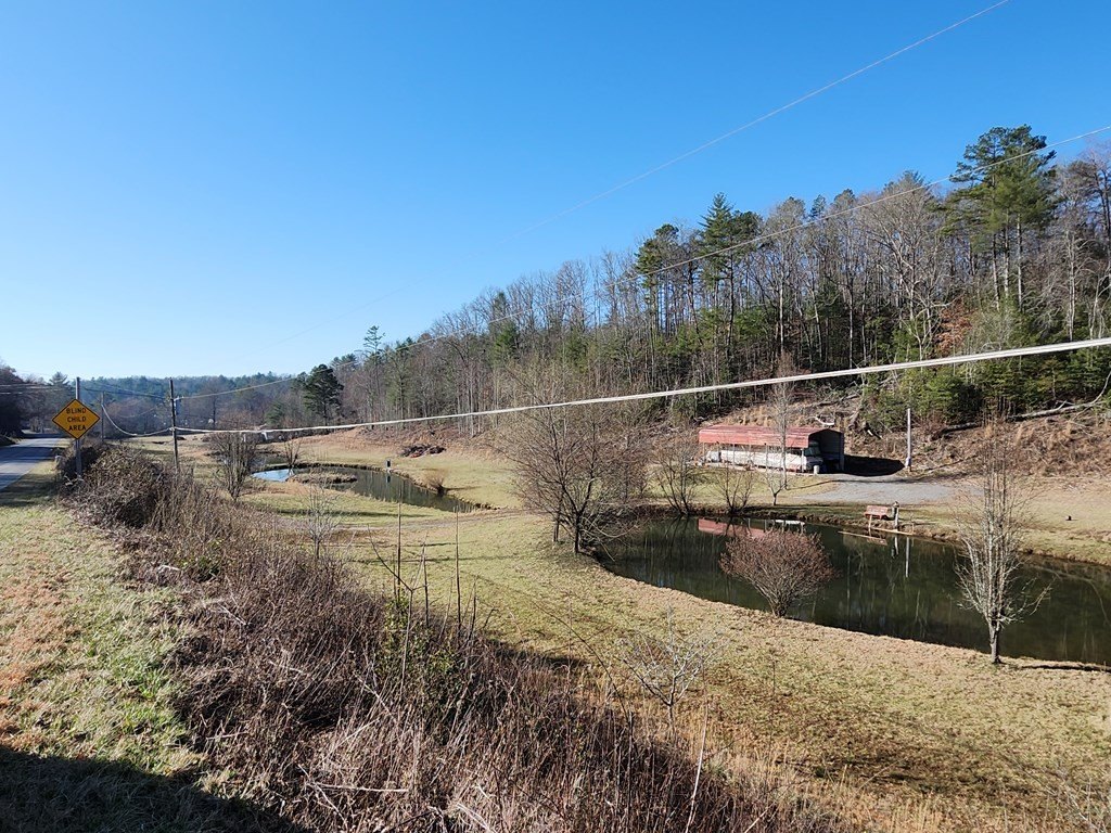 Murphy, North Carolina, 28906, United States, ,Residential,For Sale,1864976