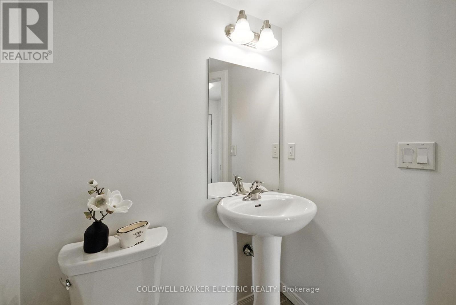 PETERBOROUGH NORTH (UNIVERSITY HEIGHTS), Ontario, K9L 0G6, CA, 3 Bedrooms Bedrooms, ,2 BathroomsBathrooms,Residential,For Sale,1891124
