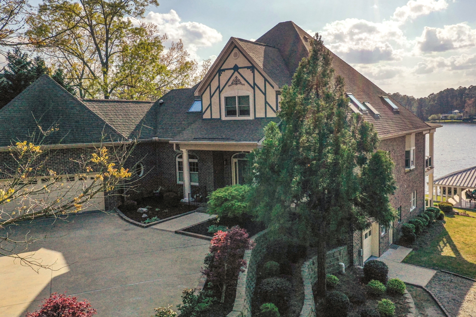  533 Jacobs Millpond Road - 物件實景