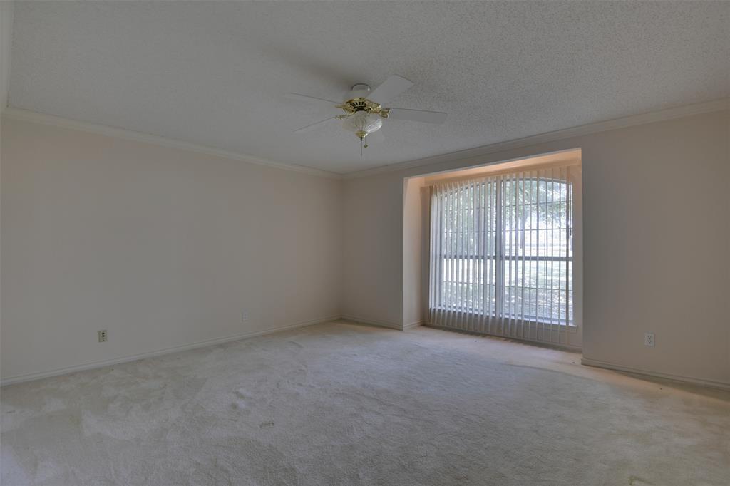 Arlington, Texas, 76015, United States, 4 Bedrooms Bedrooms, ,3 BathroomsBathrooms,Residential,For Sale,1984370