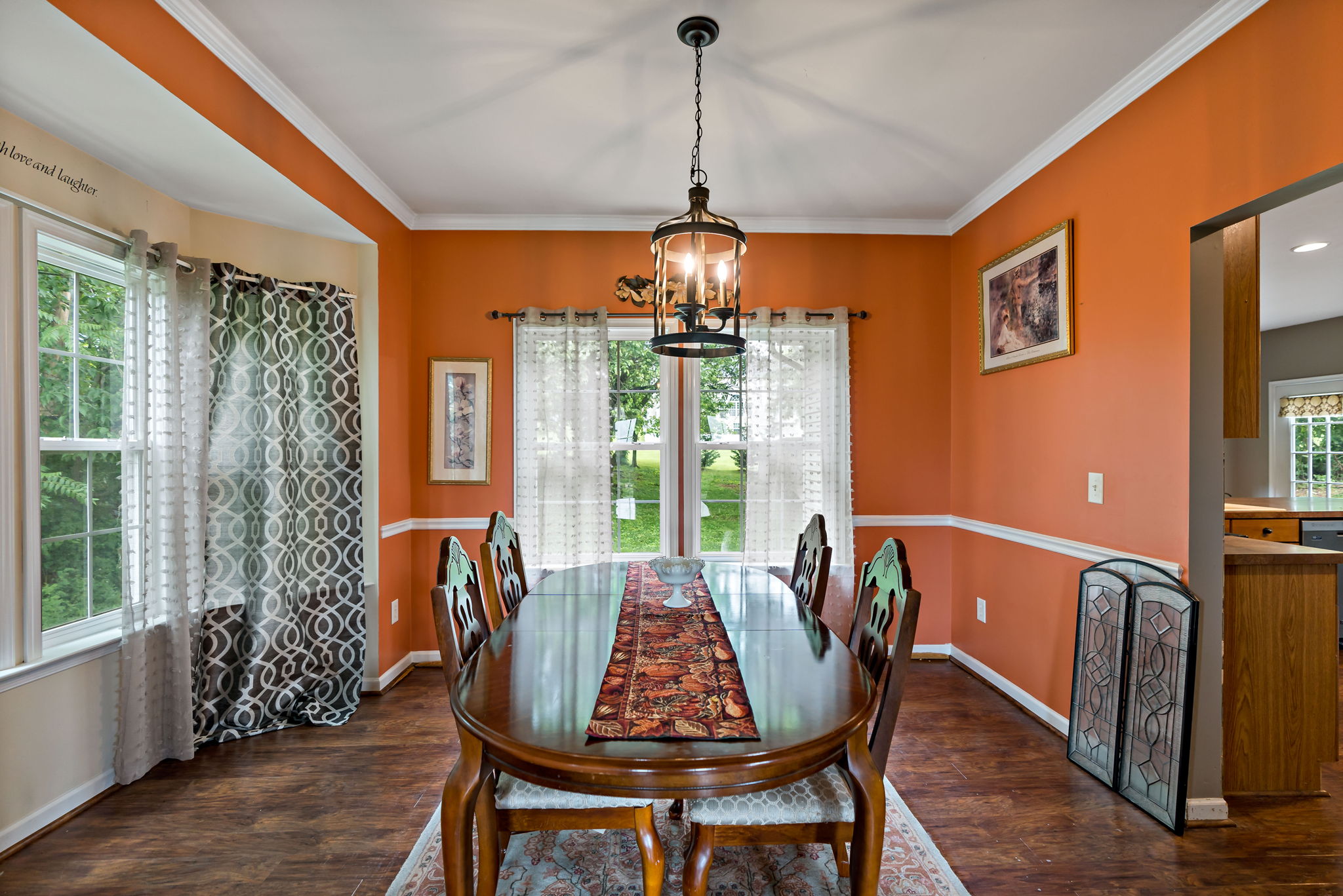 Martinsburg, West Virginia, 25403, United States, 4 Bedrooms Bedrooms, ,Residential,For Sale,1873550