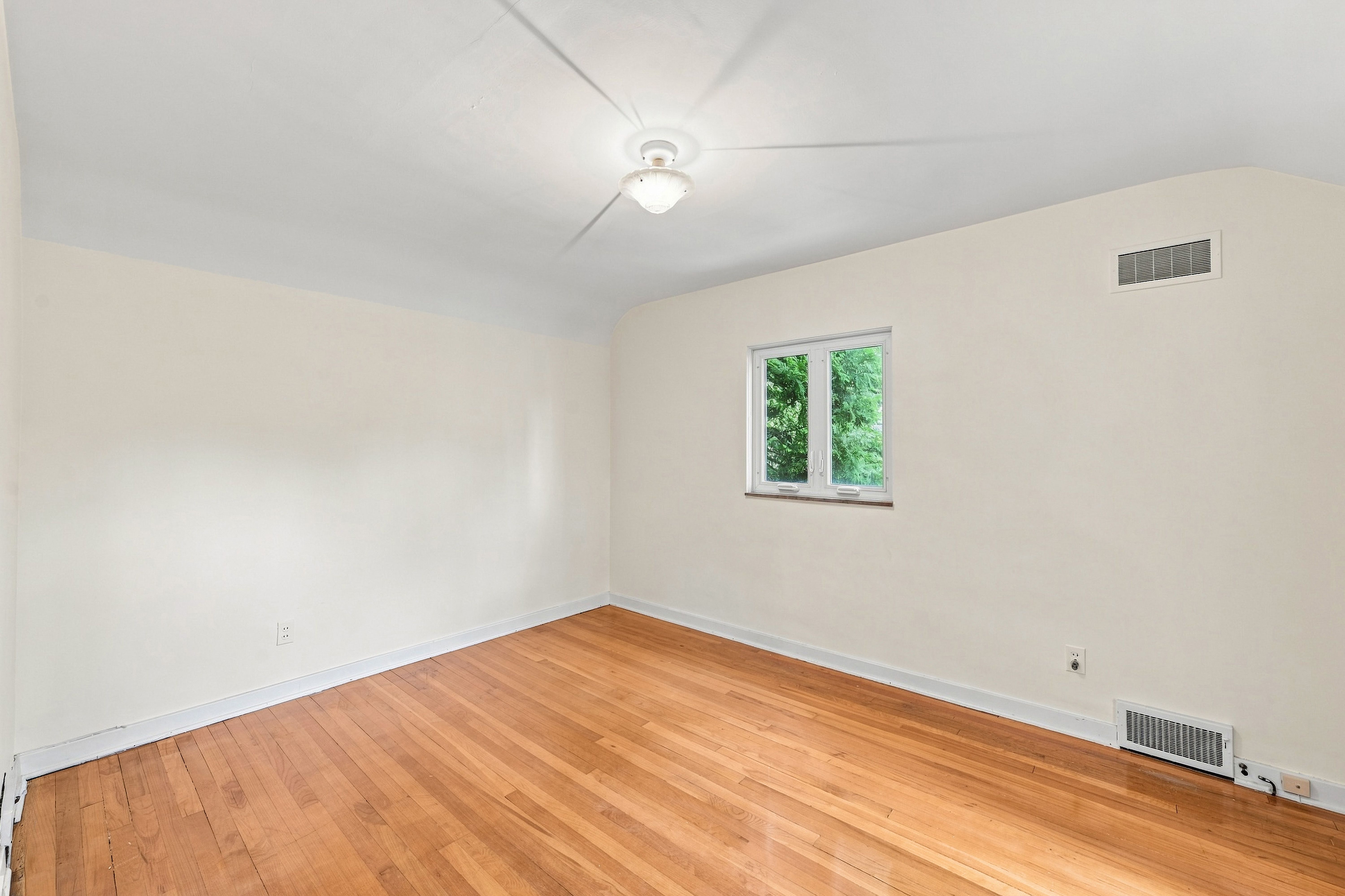  1632 Jamestown Place, Pittsburgh, PA 15235 - 物件實景