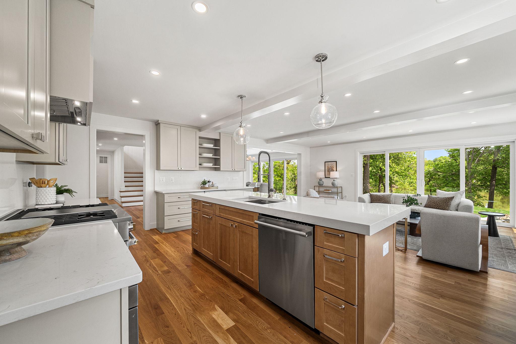  3175 Woodland Lane, Alexandria, VA, 22309 - 物件實景