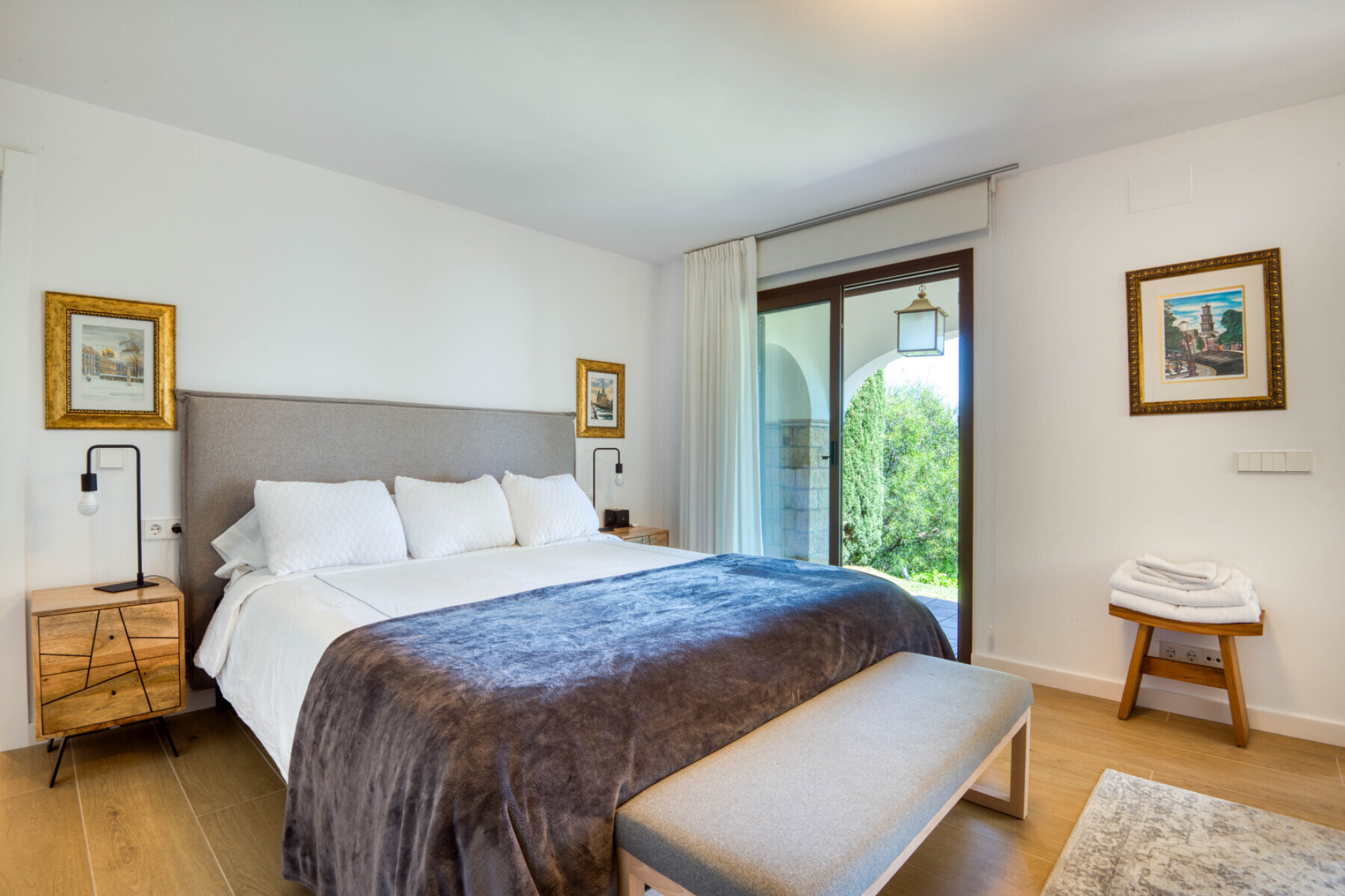  Exclusive designer villa with stunning sea views in Platja d