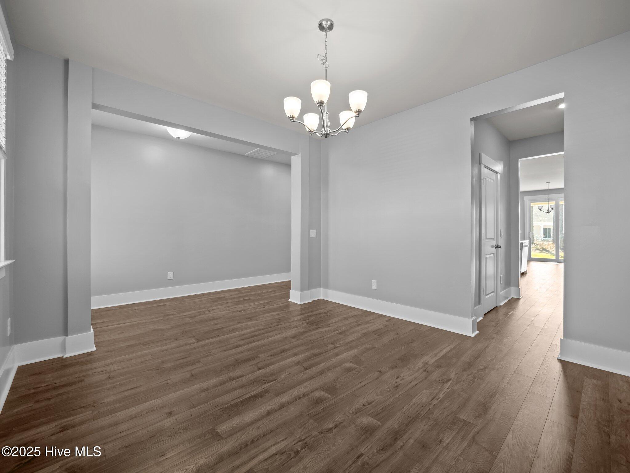 Newport, North Carolina, 28570, United States, 4 Bedrooms Bedrooms, ,3 BathroomsBathrooms,Residential,For Sale,1991180