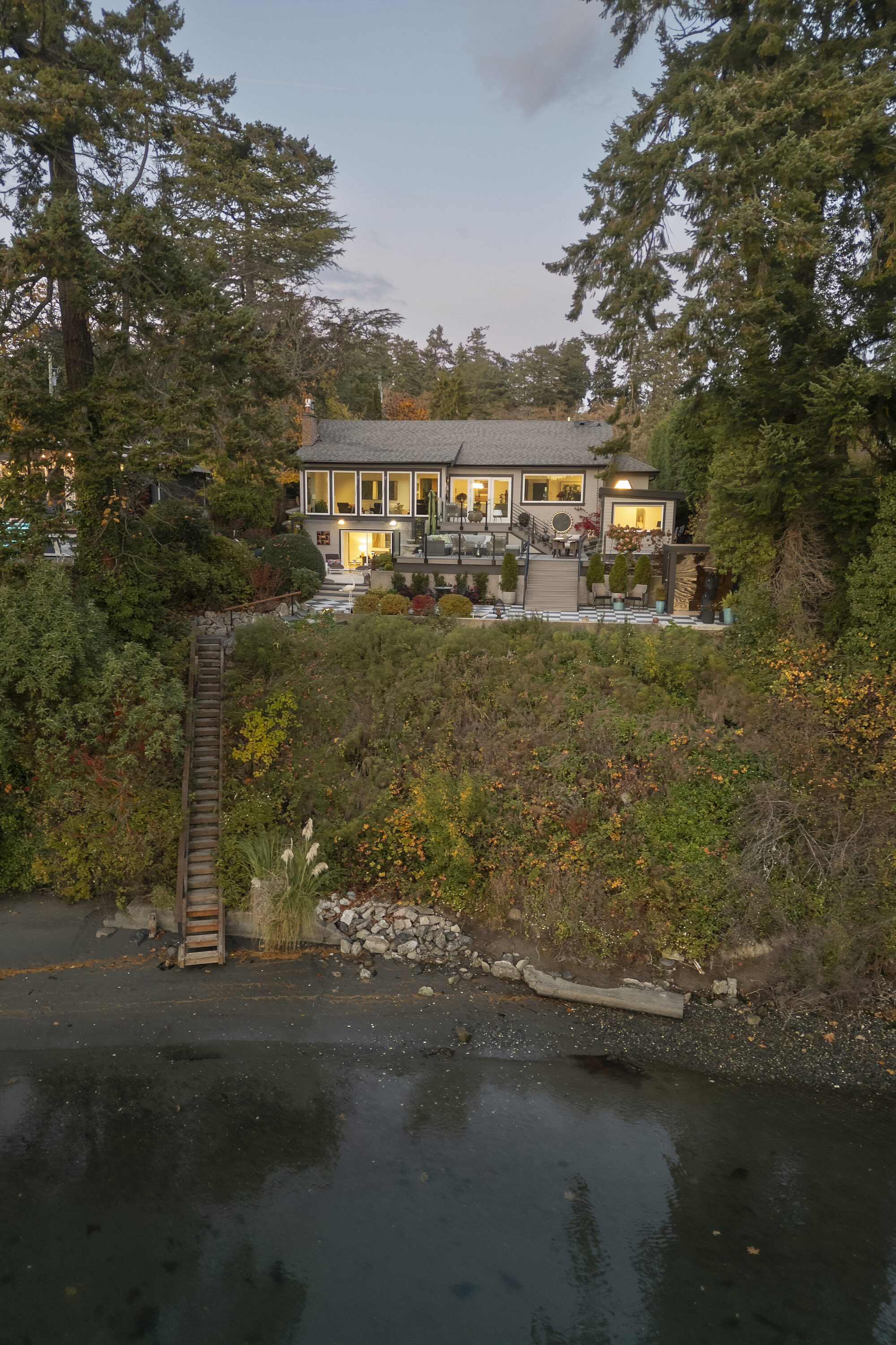  Upscale Waterfront Oasis - 物件實景