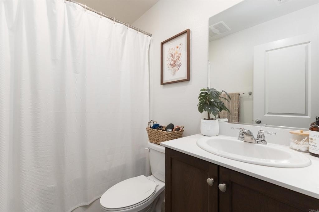 Hemet, California, 92543, United States, 4 Bedrooms Bedrooms, ,3 BathroomsBathrooms,Residential,For Sale,1970296