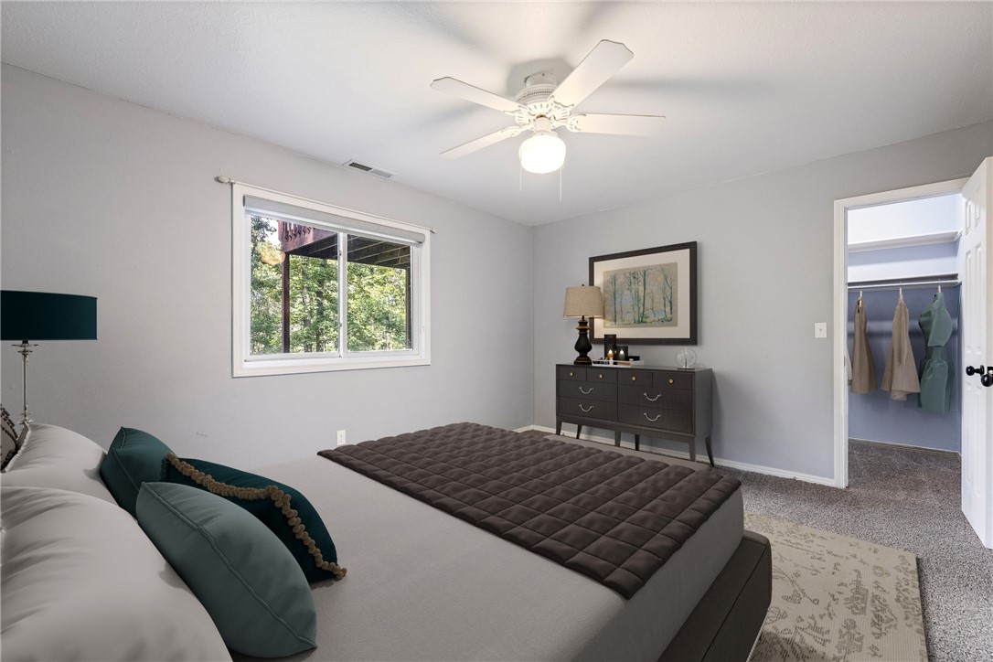 Rogers, Arkansas, 72756, United States, 4 Bedrooms Bedrooms, ,3 BathroomsBathrooms,Residential,For Sale,1925135