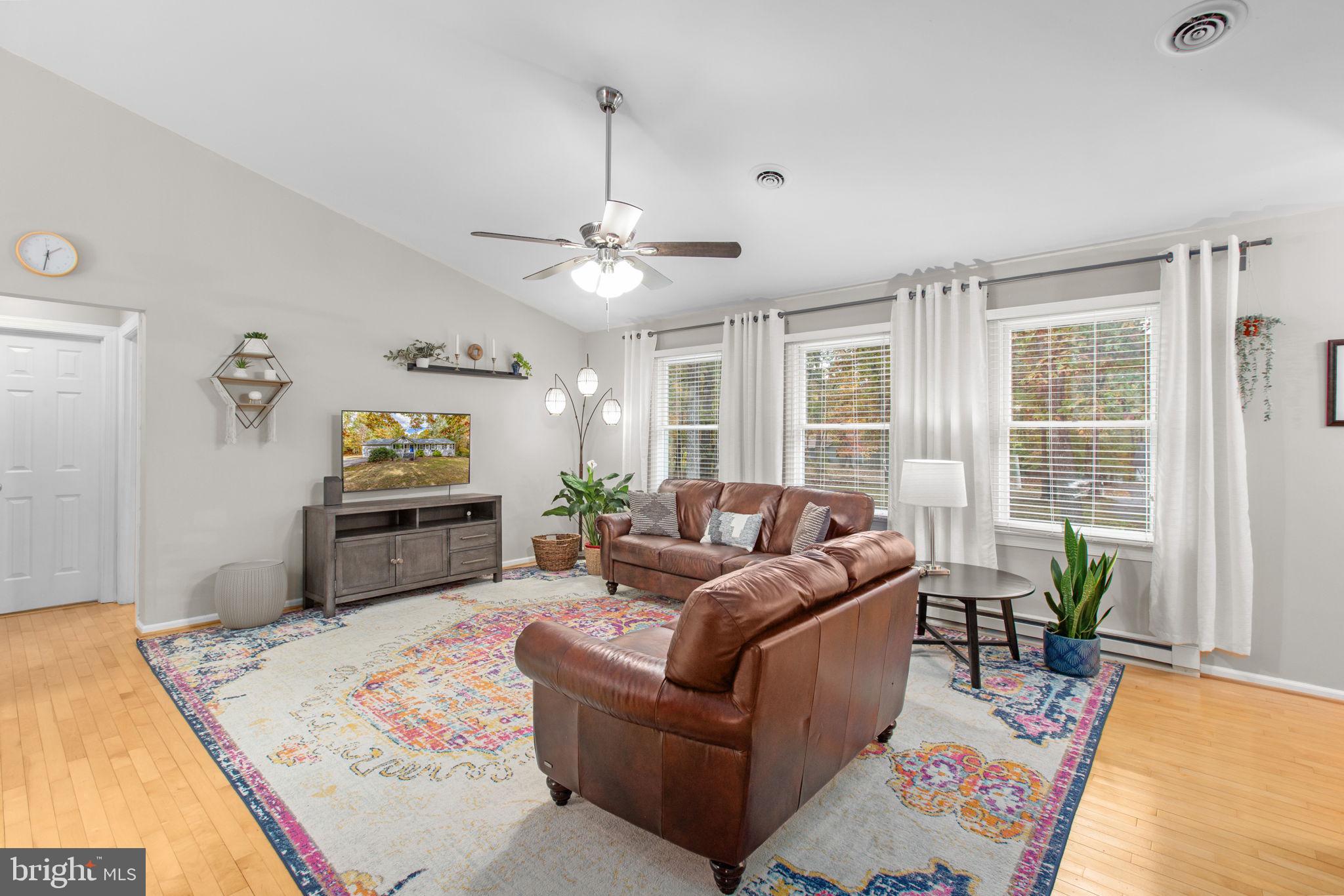 Fredericksburg, Virginia, 22407, United States, 3 Bedrooms Bedrooms, ,3 BathroomsBathrooms,Residential,For Sale,1987006