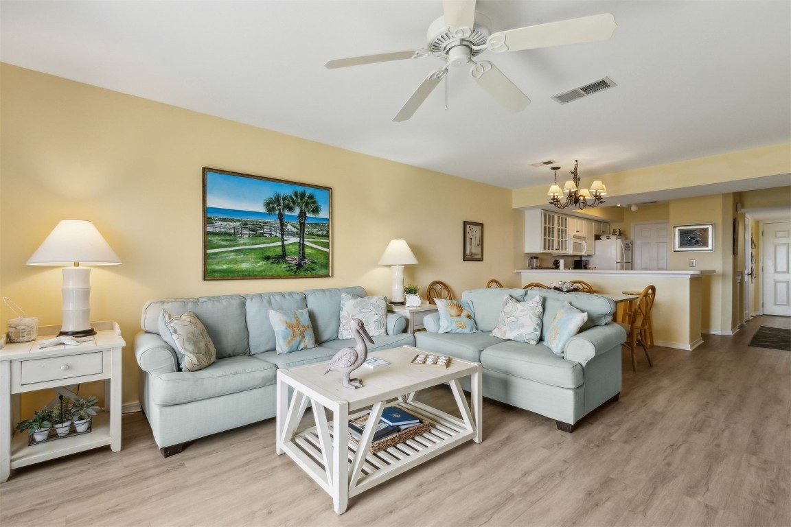 Fernandina Beach, Florida, 32034, United States, 2 Bedrooms Bedrooms, ,2 BathroomsBathrooms,Residential,For Sale,1990876