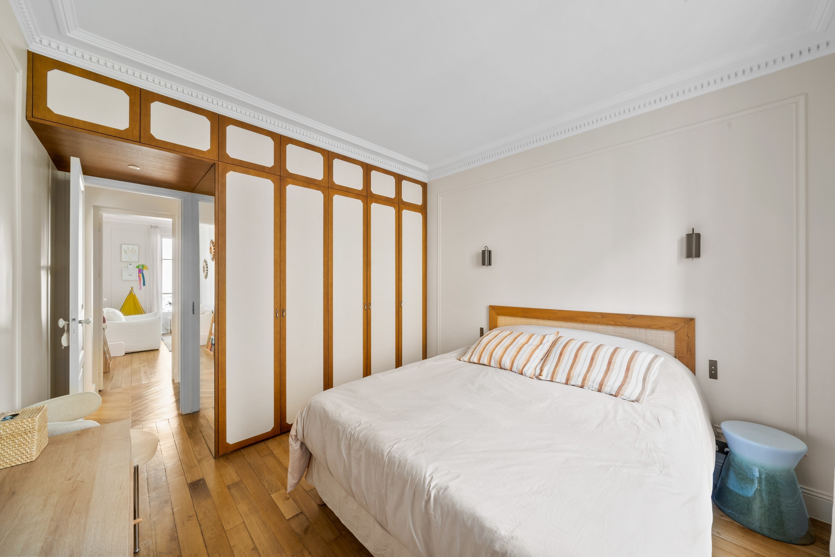  Paris 18th – Abbesses – Magnificent bright and dual-aspect four-room apartment - 物件實景