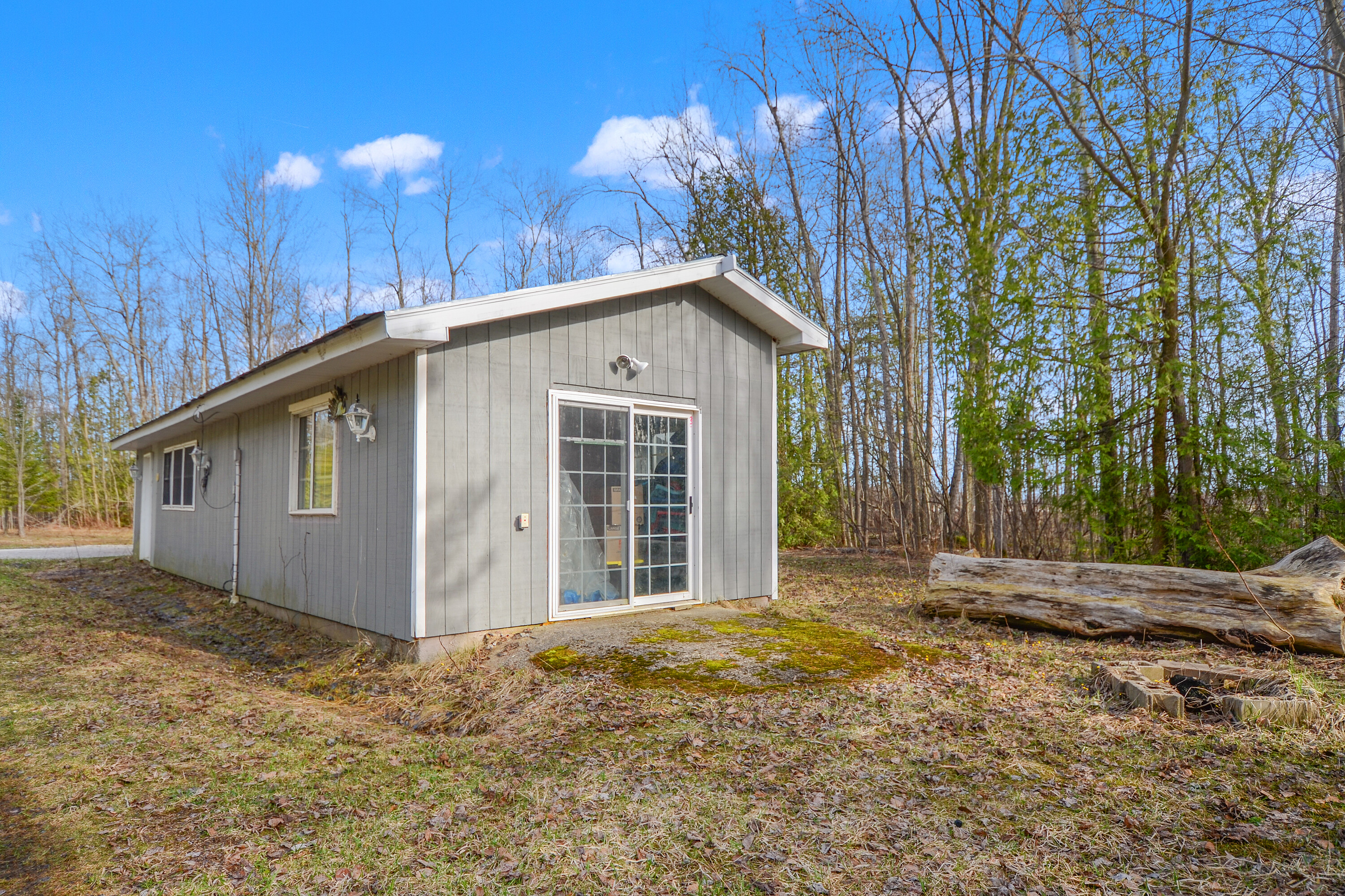  93 Pristine Acres of Privacy - 物件實景