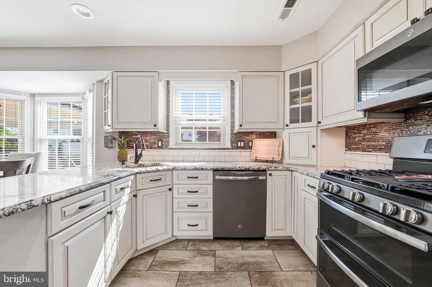 SEWELL, New Jersey, 08080, United States, 4 Bedrooms Bedrooms, ,3 BathroomsBathrooms,Residential,For Sale,2049417