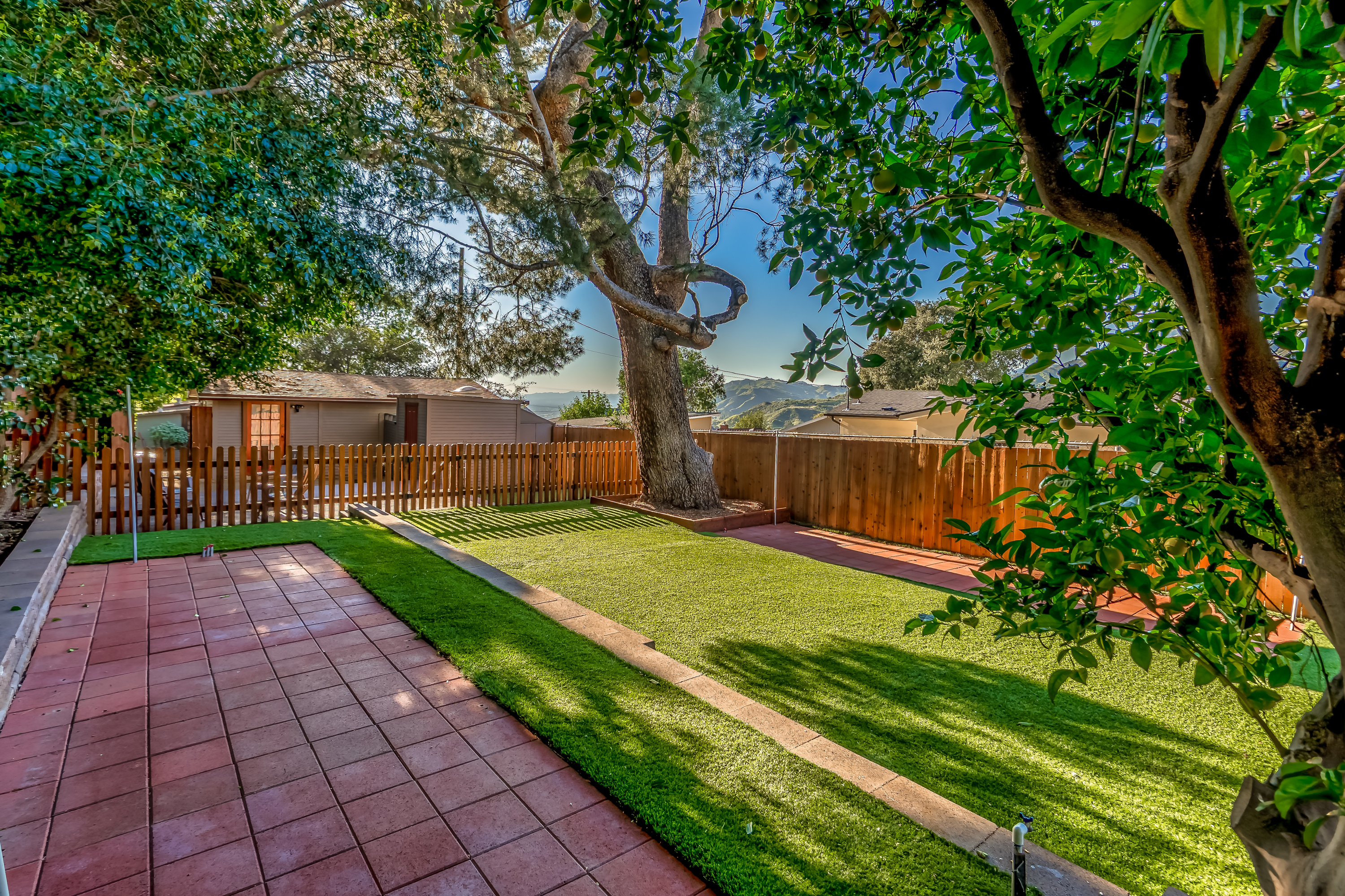  11064 Plainview Avenue, Los Angeles, CA 91042 - 物件實景