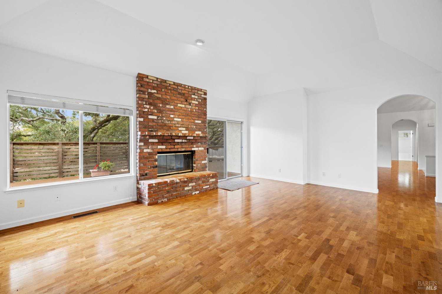 Santa Rosa, California, 95409, United States, 3 Bedrooms Bedrooms, ,3 BathroomsBathrooms,Residential,For Sale,1975608