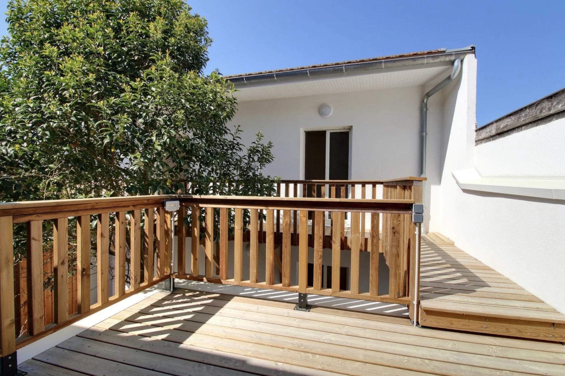 Arcachon, New Aquitaine, 33120, FR, 3 Bedrooms Bedrooms, ,2 BathroomsBathrooms,Residential,For Sale,1995990