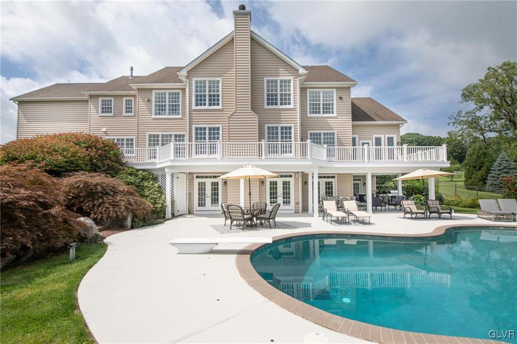 Moore Twp, Pennsylvania, 18014, United States, 4 Bedrooms Bedrooms, ,5 BathroomsBathrooms,Residential,For Sale,1766322